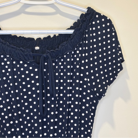 Polka Dot Blue and White Fit and Flare Dress with Ruched Crew Neck Size M - Picture 9 of 12